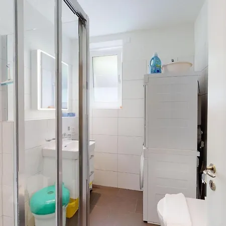 Salet - St.moritz شقة *